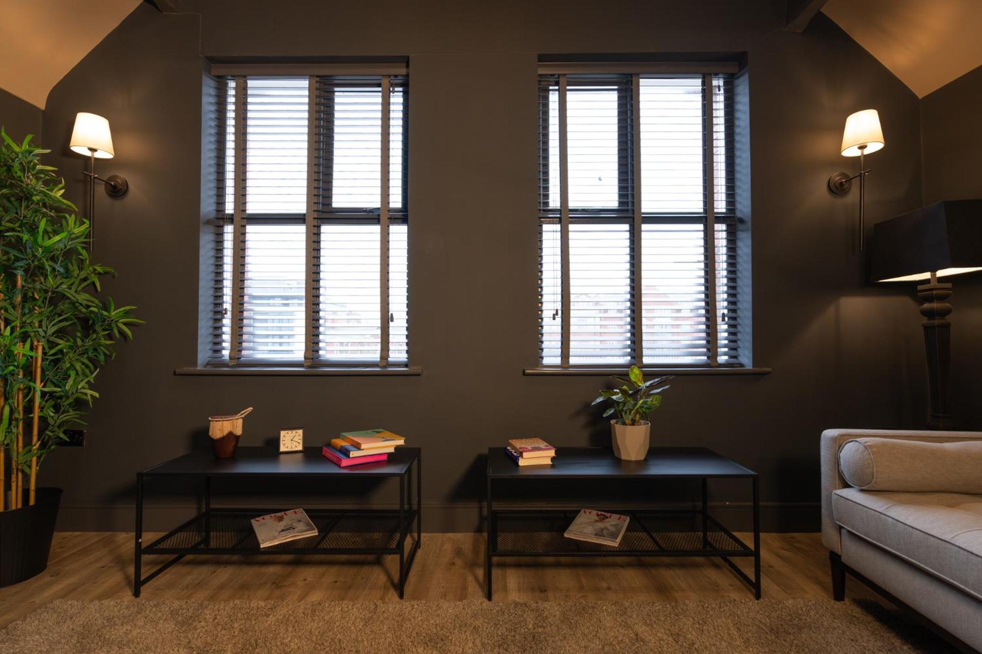 Lord Street Lofts Apartment *